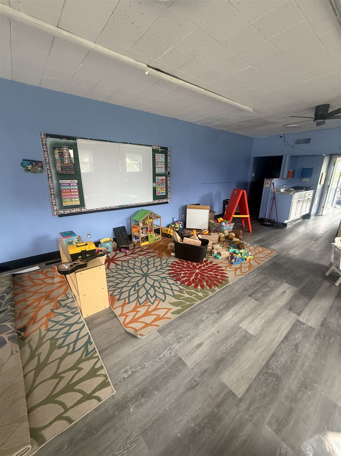 Bright Minds & Mud Pies classroom